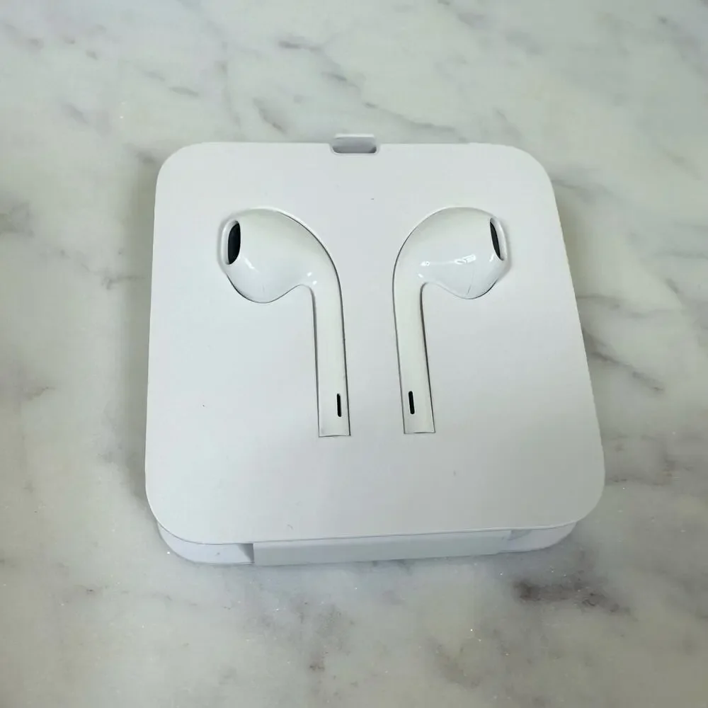 Apple MMTN2 EarPods Lightning Connector
